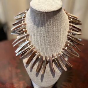 STUNNING PEARL NECKLACE